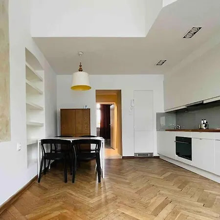 Spacious 3-room *